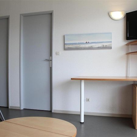 Studio Cabine 4 Pers Avec Balcon, Parking Et Piscine Aux Minimes - La Rochelle - Fr-1-246-177 Dış mekan fotoğraf